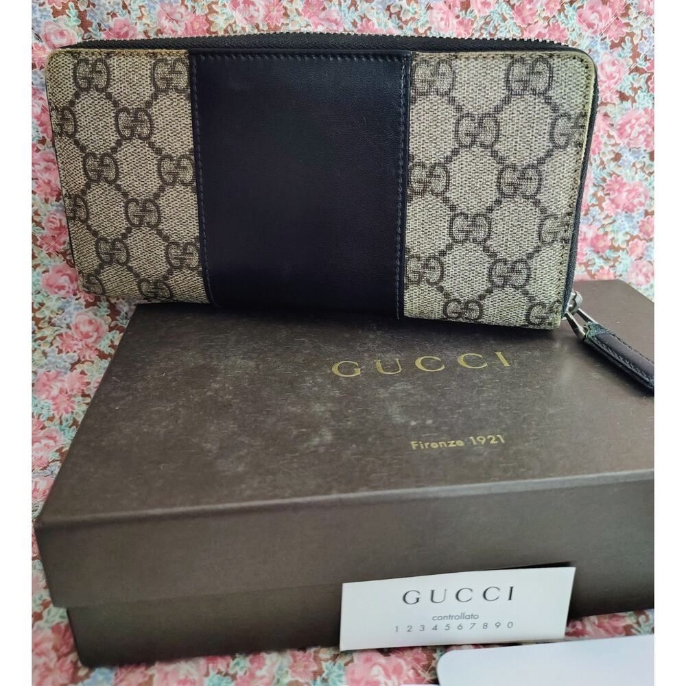 Vintage Gucci GG Supreme Zip-Around Wallet – Black & Gray Canvas & Leather - Picture 7 of 12